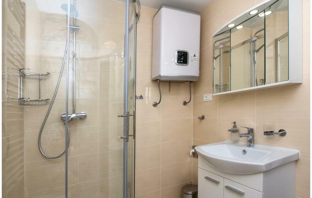 M.A.S. Appartement Supetar Buitenkant foto